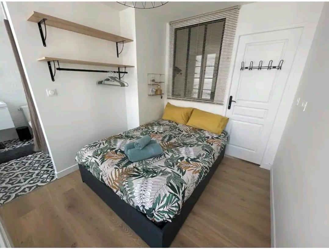 Le Petit Poitevin -Hyper Centre - Wi-Fi- Netflix Gratuit Apartment นีออร์ ภายนอก รูปภาพ